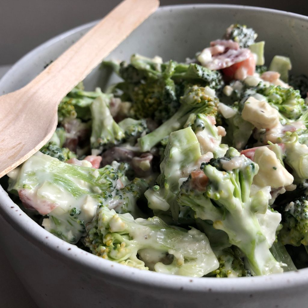 BROCCOLI SALAD WITH HONEY-MAYO DRESSING Recipe