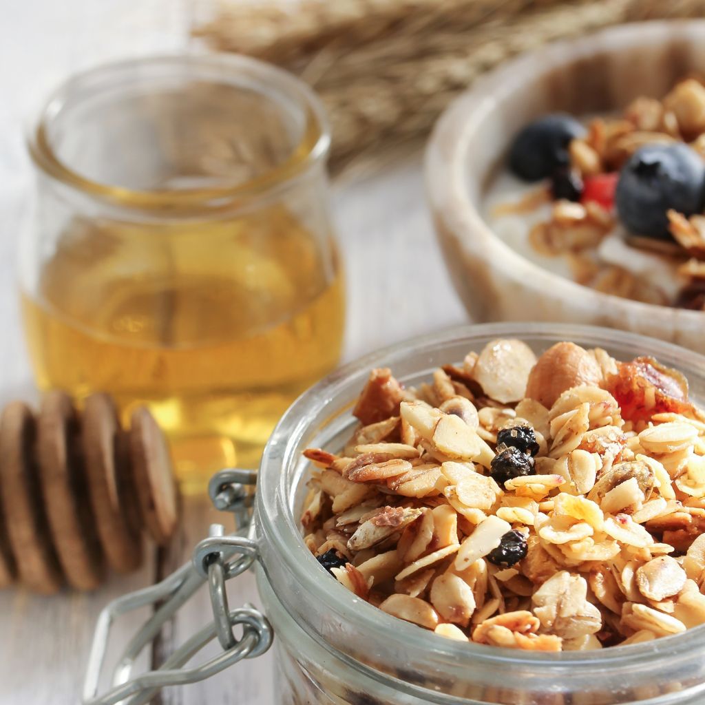 Granola Recipe Toasted with Honey and Nuts
