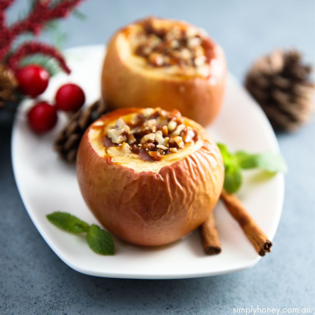 AB's Honey and Cinnamon Baked Apples Recipe